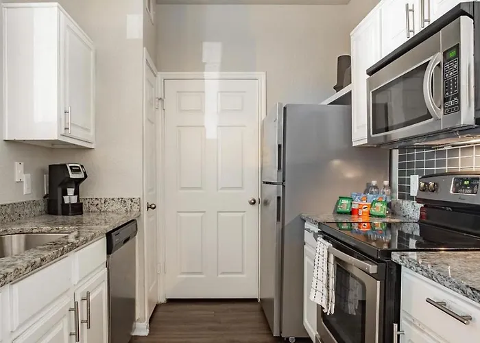 Landing Modern With Amazing Amenities Appartement *
